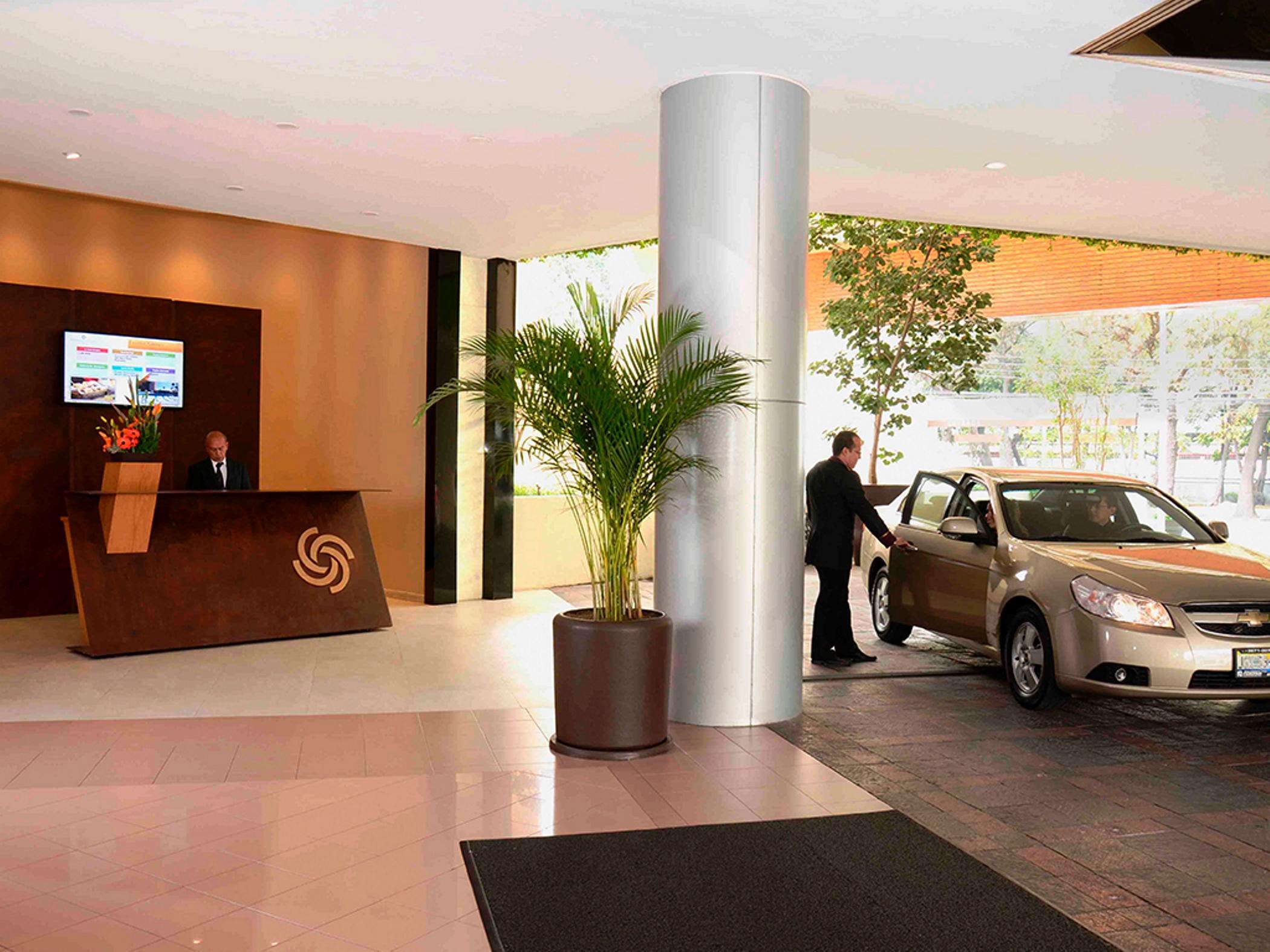 Hotel Guadalajara Plaza Expo Dış mekan fotoğraf
