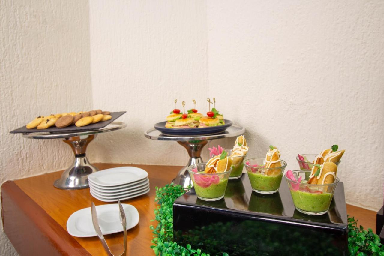 Hotel Guadalajara Plaza Expo Dış mekan fotoğraf
