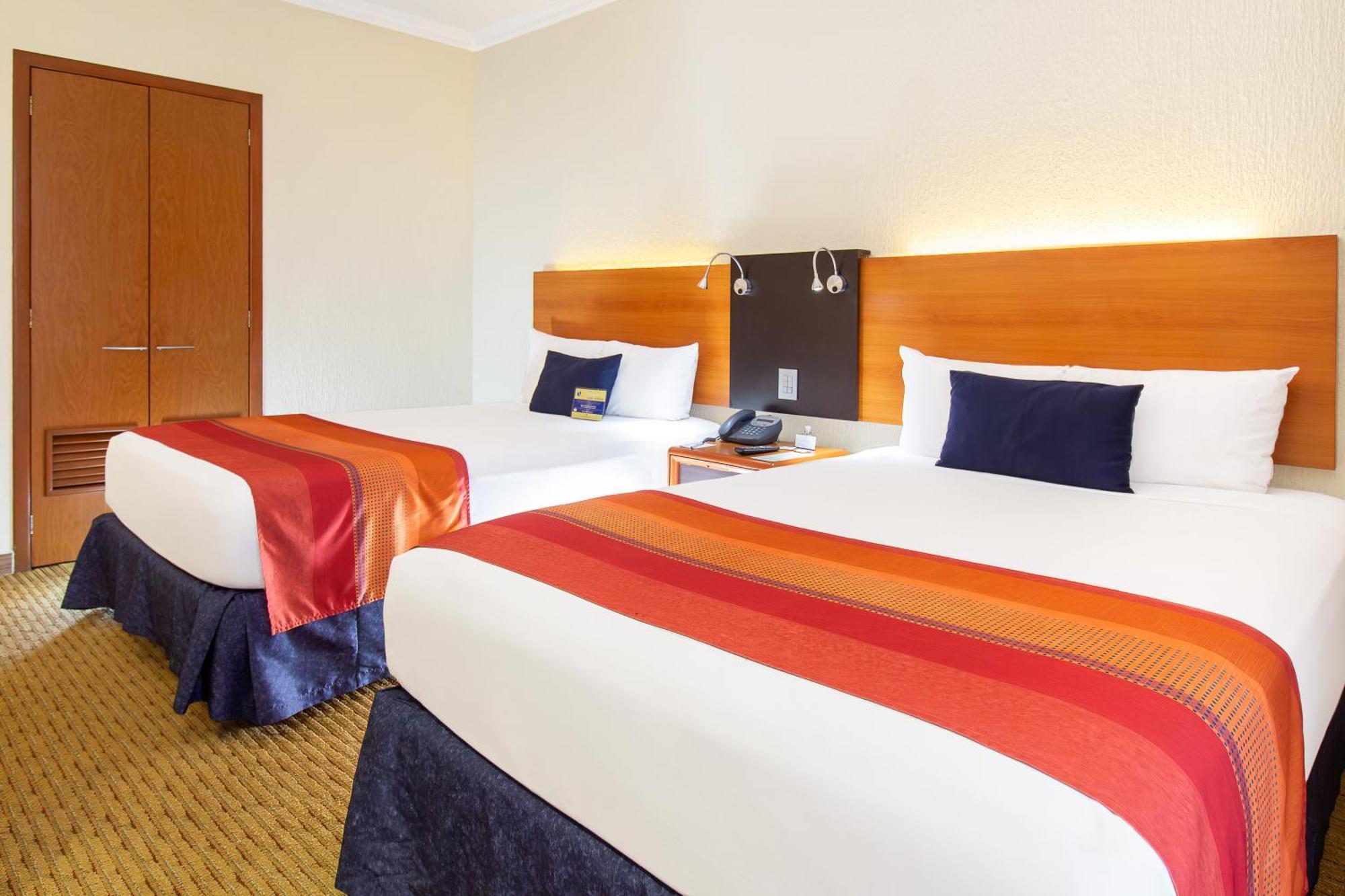 Hotel Guadalajara Plaza Expo Dış mekan fotoğraf