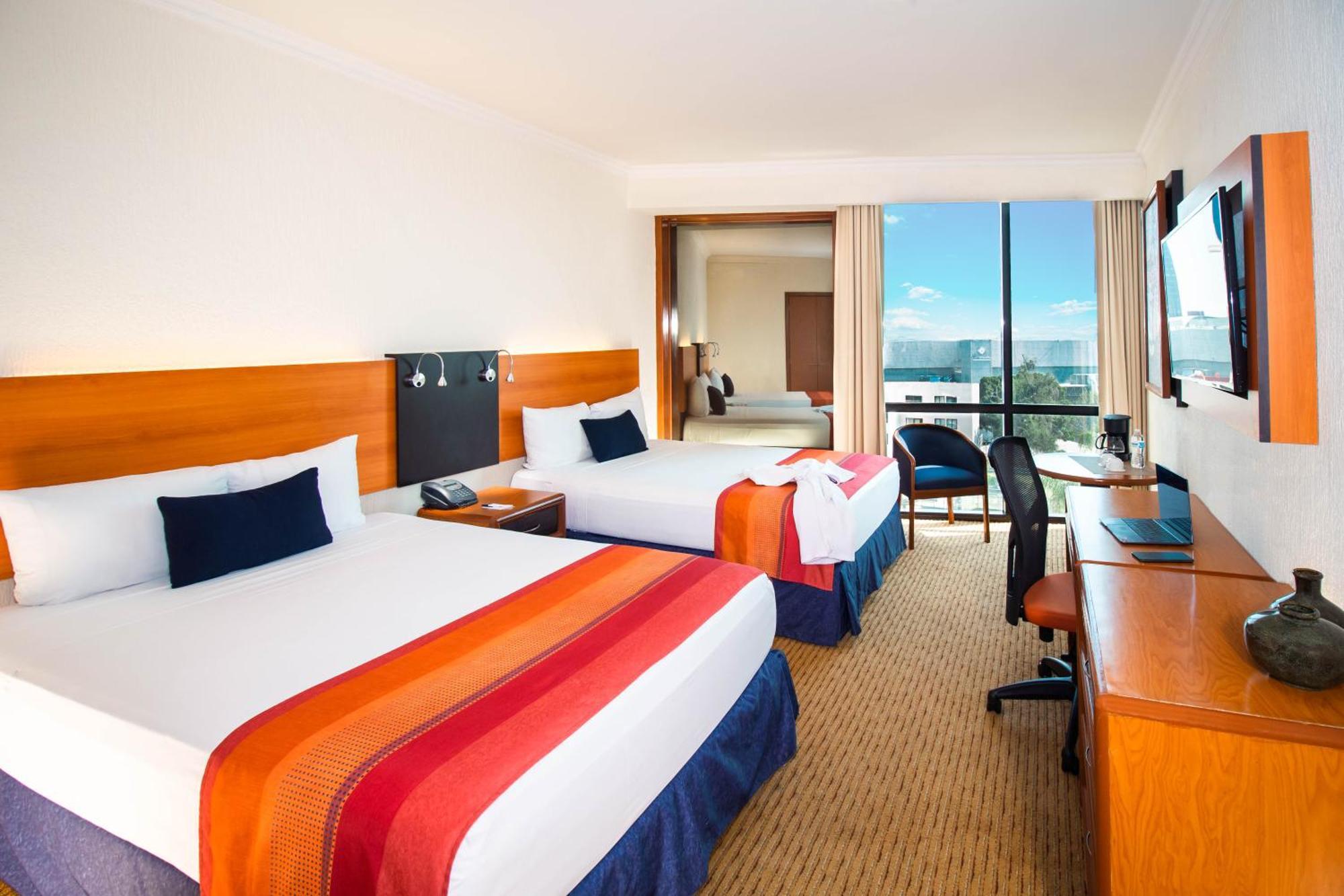 Hotel Guadalajara Plaza Expo Dış mekan fotoğraf